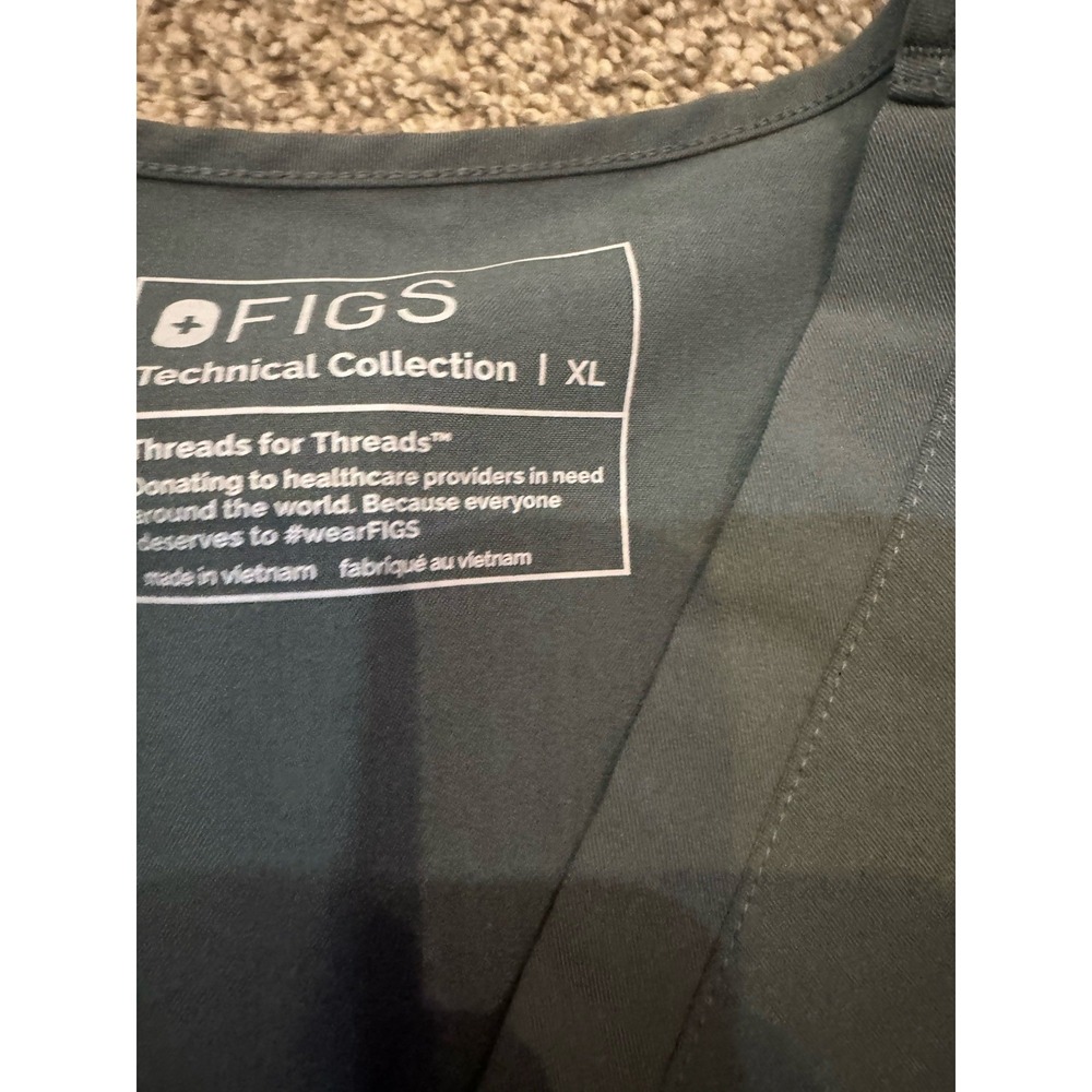 Figs Scrub Shirt XL Bonsai  Technical Collection Medical Uniform Top V Neck - Picture 2 of 3
